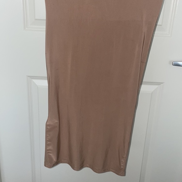 Missguided Bodycon Dress - Picture 7 of 7